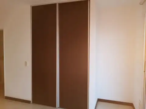Departamento en Alquiler con 1 cochera