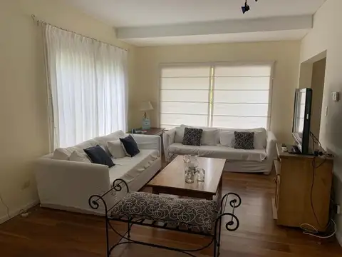Casa en Alquiler Temporal en Golfers, USD 2.500