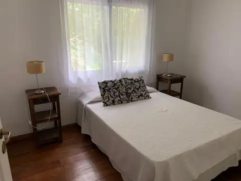 Casa 5 ambientes con 4 baños