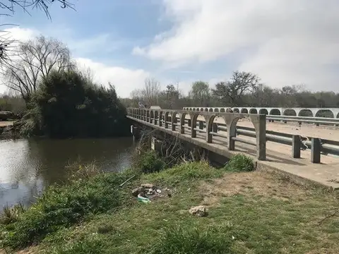 Palo blanco. Entre 32 y Río santiago