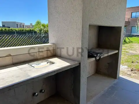Venta Casa El Canton Norte  A ESTRENAR !