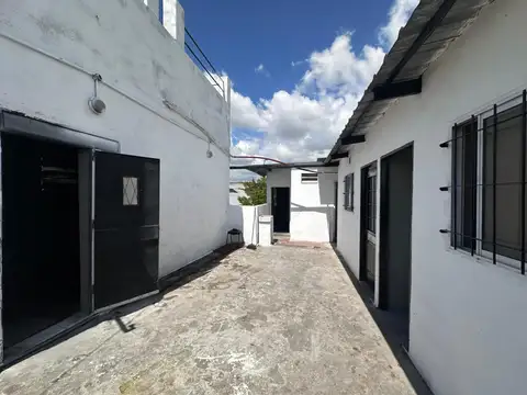 Depto Tipo Casa en Alquiler en Echesortu, $ 1.100.000