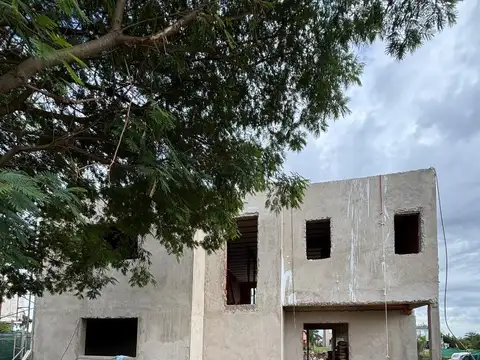 Casa en Venta en El Canton - Norte, USD 369.000
