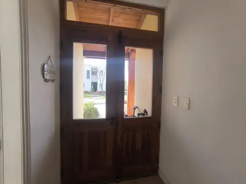 Casa en Venta en La Comarca, USD 345.000
