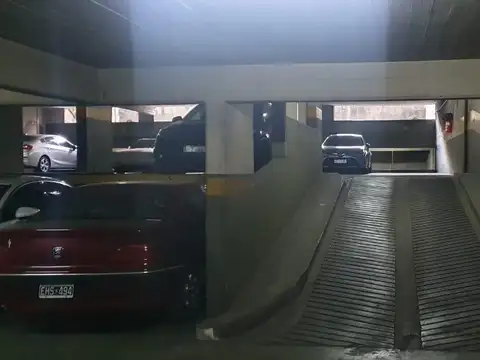 Cochera en venta - 12Mts2 - Caballito