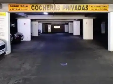 COCHERA EN VENTA AVENIDA COLON 836
