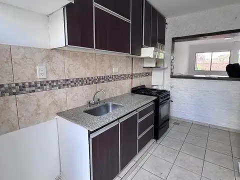 Departamento en Alquiler con 1