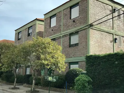 Departamento en Venta en Gonnet [Cod: ]