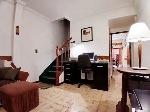 VENTA 4 AMB. COCHERA - HAEDO- A.CREDITO - PERMUTA