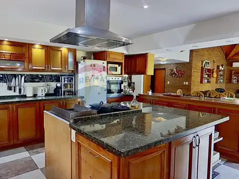 VENTA CASA 5 AMBIENTES BARRIO LA CELIA EZEIZA