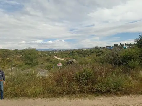 TERRENO VILLA PARQUE SIQUIMAN SAN ROQUE