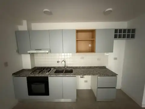 Departamento en Alquiler con 1 cocheras