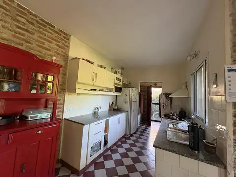 Casa en Alquiler Temporal con 2 cocheras