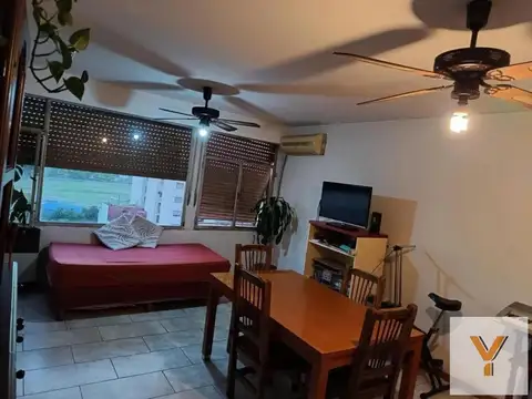Departamento en venta - 2 Dormitorios 1 Baño - San Cristóbal