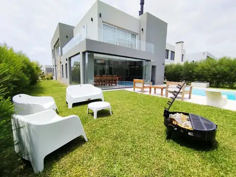 Casa en Venta al Noroeste