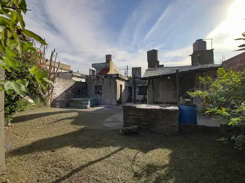 venta casa 4 amb a reciclar ( OP0RTUNIDAD)