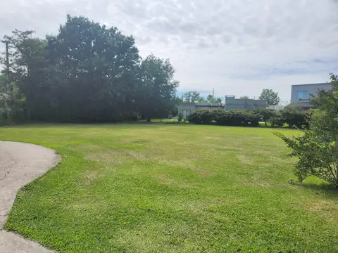 Terreno en Venta 30  mts Fondo