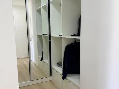 Venta y/o Permuta Casa de 4 amb, con pileta en Canning