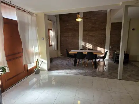 Casa en Venta en Villa Hipódromo, USD 72.000