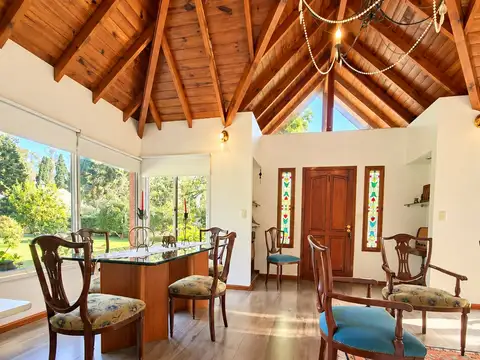 Casa 3 ambientes con 2 baños