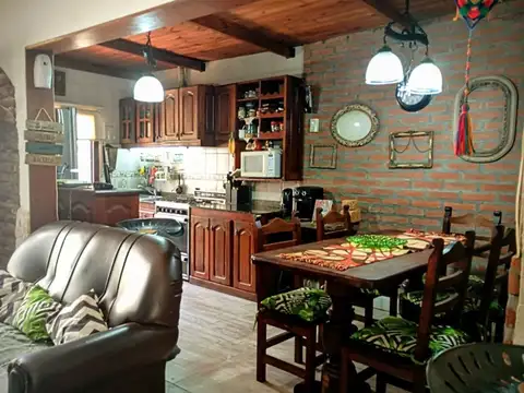 VENTA PH 3 AMB CON PATIO Y TERRAZA - V. ALSINA