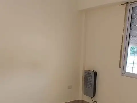 Departamento en Alquiler en Tristán Suárez, $ 650.000