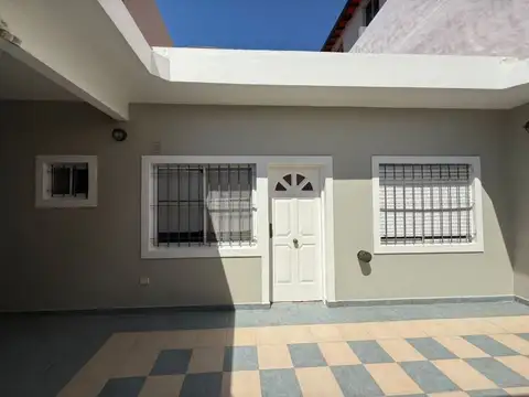 Departamento - Alquiler - Argentina, Ezeiza - Sarmiento 163