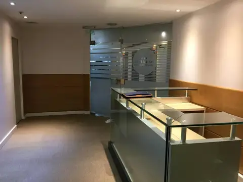 Oficina en Alquiler 25 años