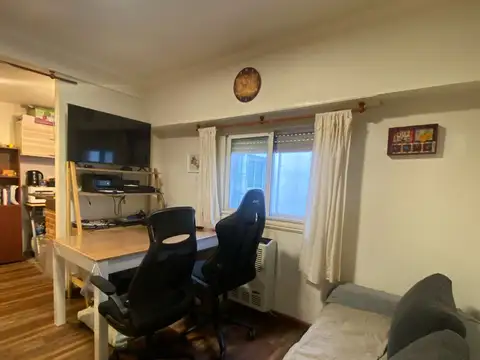 HIPOLITO YRIGOYEN 3500