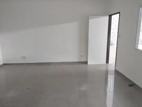 Galpon en Alquiler A Estrenar