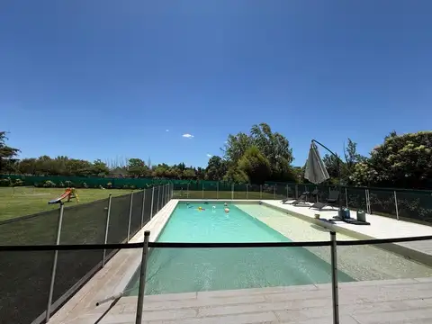 Casa en Venta en La Melinca, USD 310.000