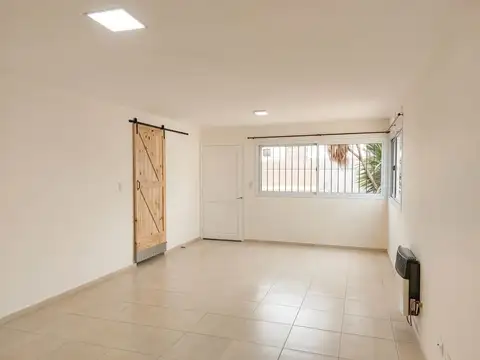 Departamento en Alquiler en Maipú, $ 750.000