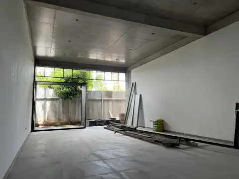 Local en ALQUILER - Complejo Comercial Distrito Gorina - 485 y 138 J. Gorina