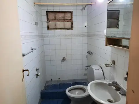 Casa en Venta con 5 cocheras