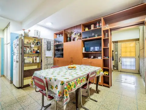 Venta Casa Villa Del Parque Pileta Cochera 3 Plantas