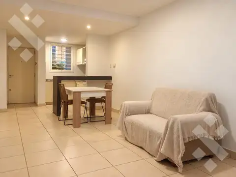 Depto Tipo Casa en Venta al Este