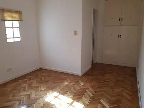 Agüero 1600, Piso 6