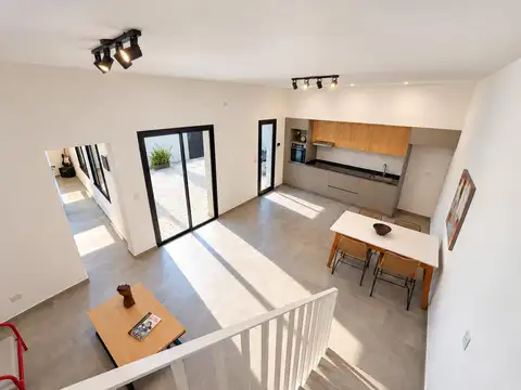 Depto Tipo Casa en Venta de 4 ambientes