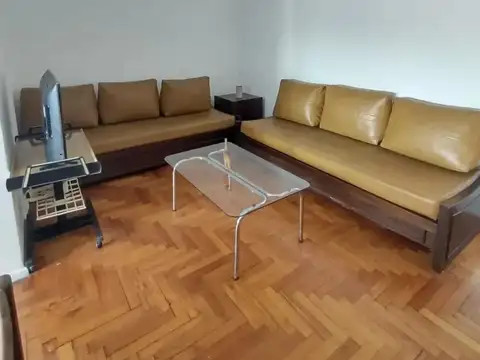 Departamento en Alquiler en Once, $ 600.000