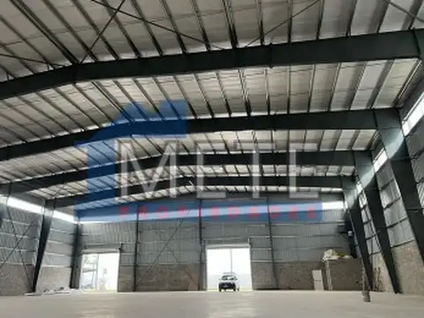 Galpon en Alquiler 34  mts Frente