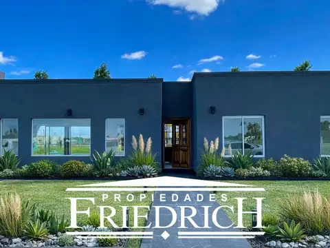 LOS JUNCOS - LUJAN. CASA A ESTRENAR