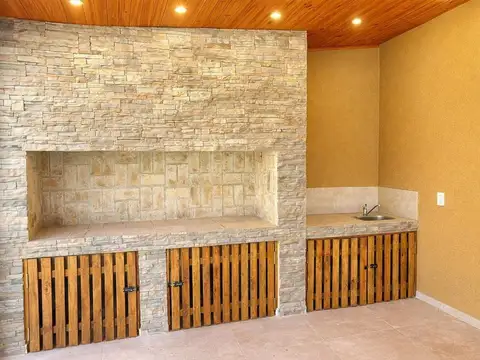 Casa  a estrenar en CAMPO TIMBO. ACEPTA PERMUTA