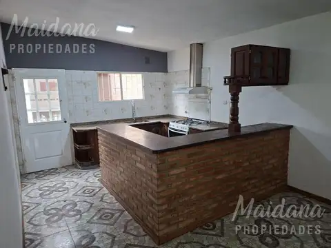 Casa en Alquiler en Belen de Escobar, $ 850.000