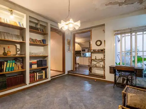 CASA 7 AMBIENTES C/COCHERA EN SAN CRISTOBAL