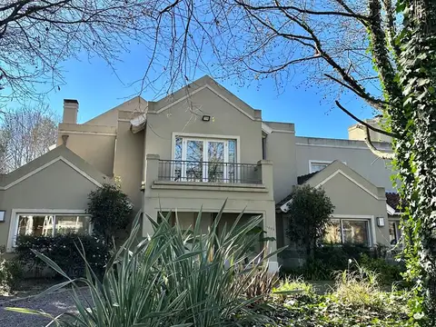 Casa en Alquiler en Highland Park Country Club, USD 4.200