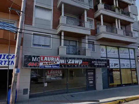 VENTA AMPLIO LOCAL CON COCINA, BAÑO EN EXCELENTE UBICACIÓN ACTUALMENTE ALQUILADO.