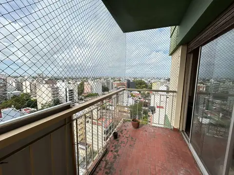Avenida Rivadavia  al 10700