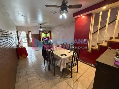 Depto Tipo Casa en Venta de 4 ambientes