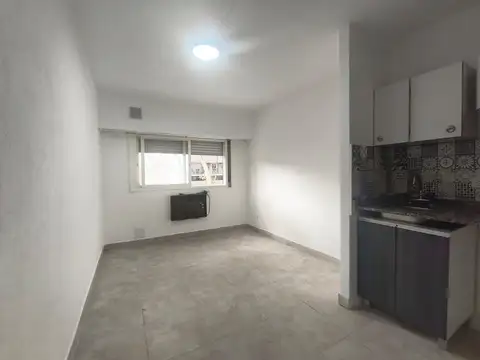 Departamento en Alquiler en Republica De La Sexta, $ 230.000