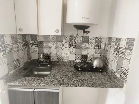 ALQUILER MONOAMBIENTE EN  REP. LA SEXTA